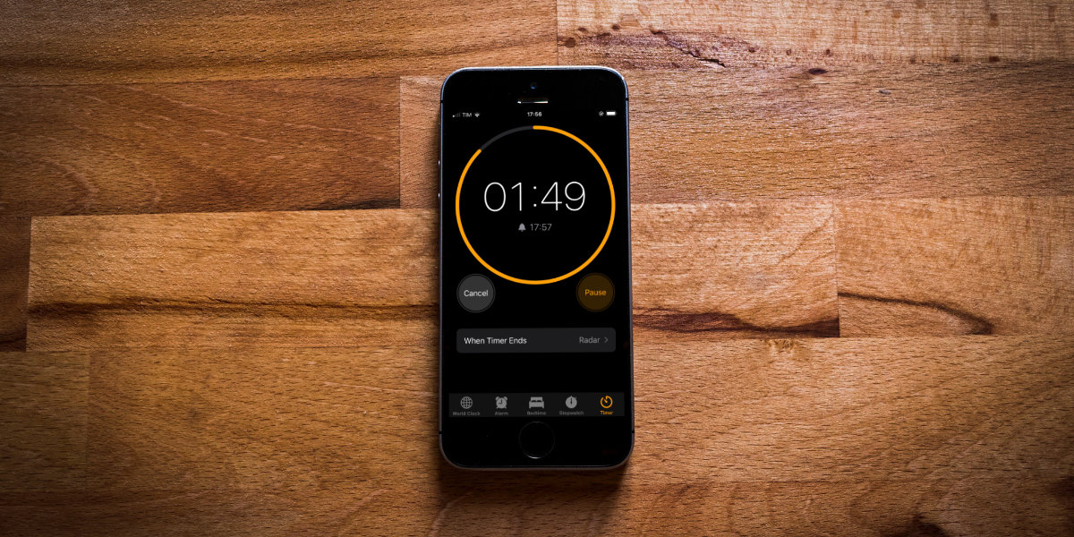 Why the iPhone Timer App displays a Fake Time